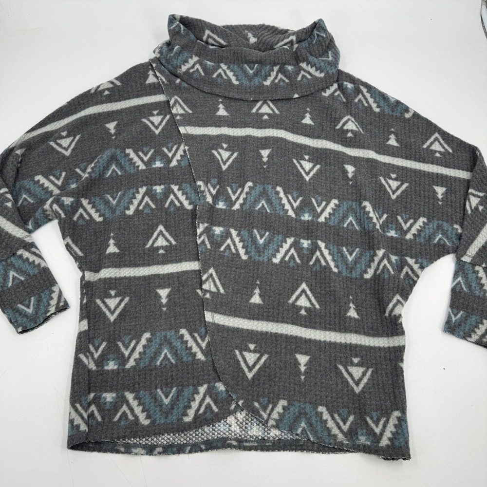 LuLaRoe Kristen Sweater M Medium Gray Blue Aztec Geometric Cowl Neck‎